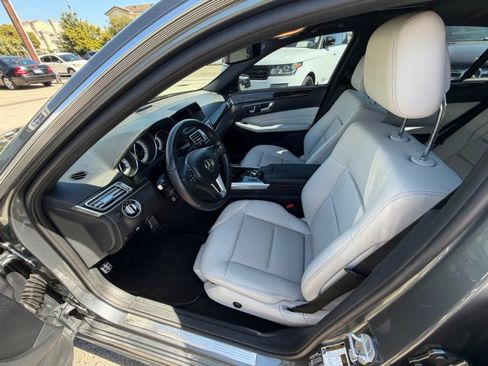 Used 2016 Mercedes-Benz E 350 Sedan image 11