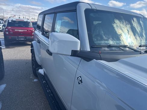 New 2026 Ford Bronco Outer Banks AWD/4WD image 15