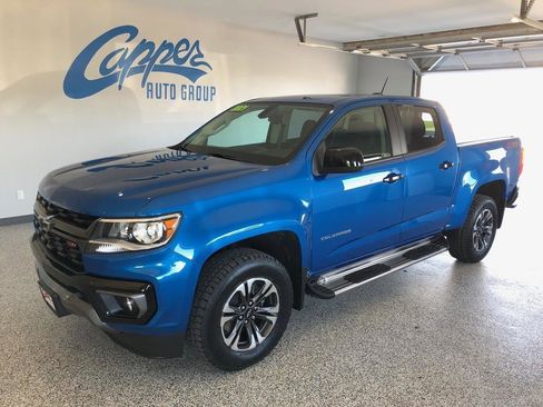 Used 2021 Chevrolet Colorado Z71 AWD/4WD image 1