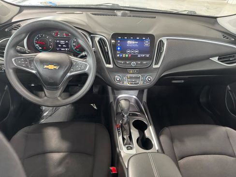 Used 2023 Chevrolet Malibu LT image 6