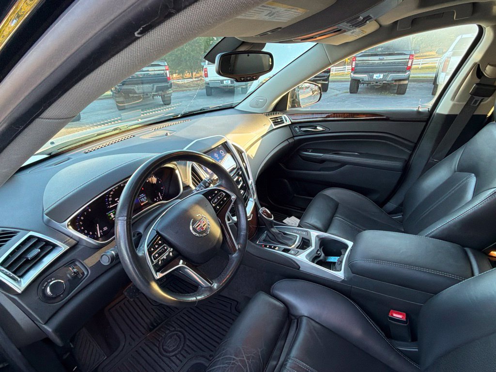 Used 2016 Cadillac SRX Luxury w/ Driver Awareness Package AWD/4WD image 12