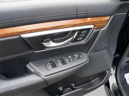 Used 2022 Honda CR-V Touring image 16