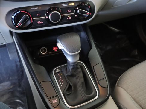 Used 2021 Kia Soul S FWD image 13