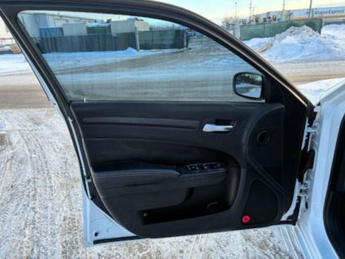 Used 2013 Chrysler 300 S image 35