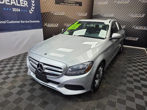 Used 2018 Mercedes-Benz C 300 4MATIC Sedan image 2