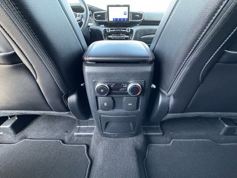 Used 2023 Ford Explorer ST-Line image 16