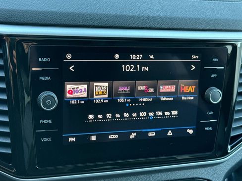 Used 2021 Volkswagen Atlas Cross Sport SEL R-Line image 18