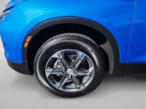 Used 2025 Chevrolet Blazer LT image 22