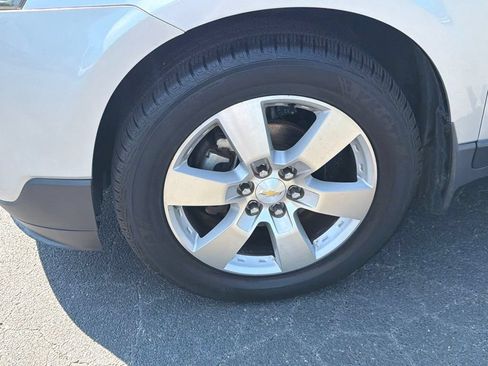 Used 2015 Chevrolet Traverse LTZ FWD image 25
