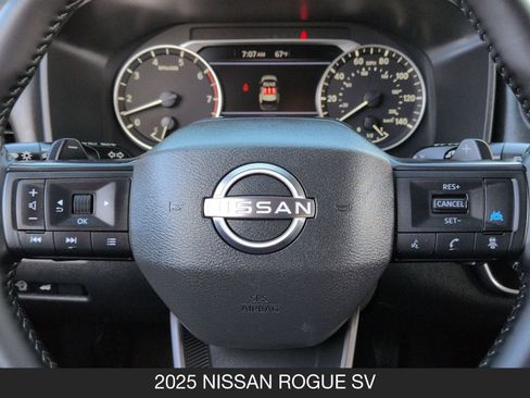 Certified 2025 Nissan Rogue SV image 12