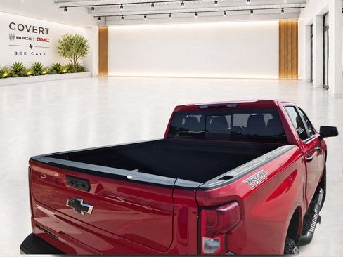 Used 2024 Chevrolet Silverado 1500 LT Trail Boss w/ Convenience Package II AWD/4WD image 42