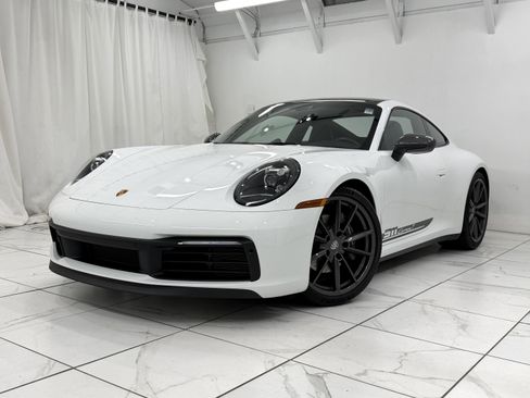 Certified 2023 Porsche 911 Carrera T image 7