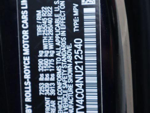 Certified 2022 Rolls-Royce Cullinan AWD/4WD image 29