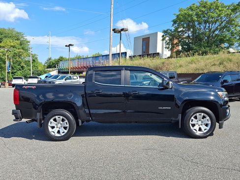 Used 2016 Chevrolet Colorado LT w/ LT Convenience Package AWD/4WD image 7