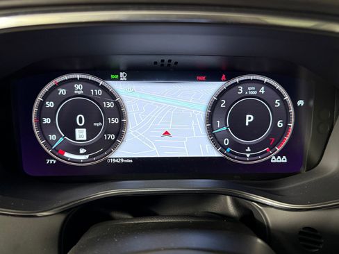 Used 2023 Jaguar F-PACE S image 23