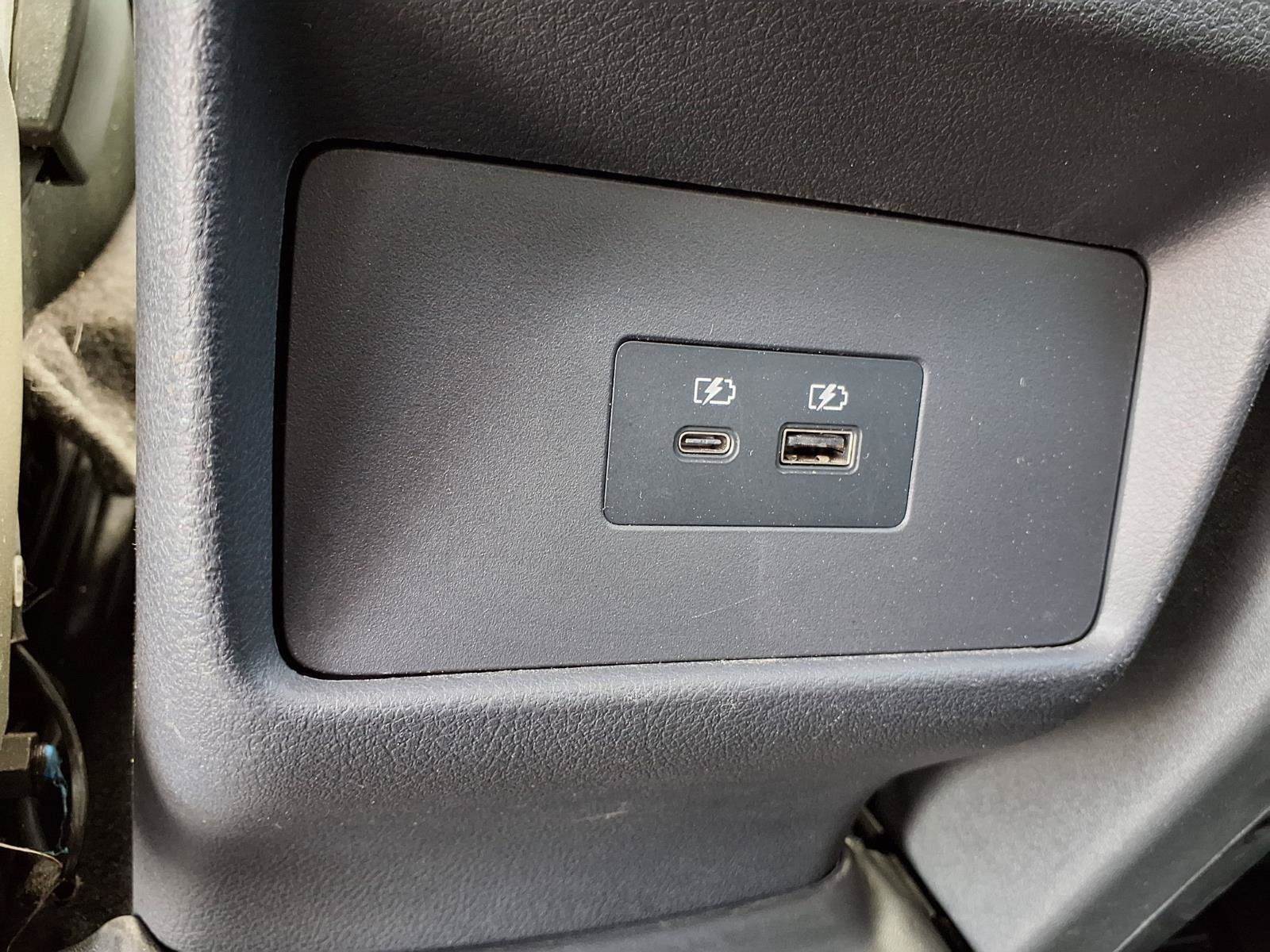 Used 2021 Nissan Rogue SV AWD/4WD image 22