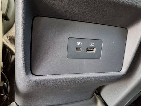 Used 2021 Nissan Rogue SV AWD/4WD image 22