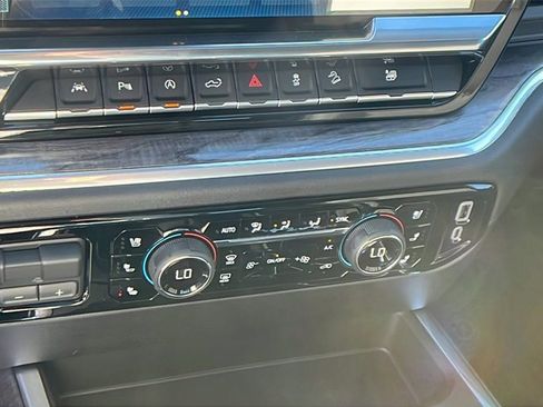 New 2026 Chevrolet Silverado 1500 LTZ w/ LTZ Premium Package image 27