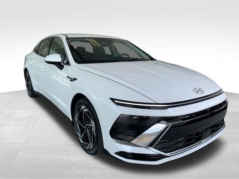 New 2026 Hyundai Sonata SEL image 1