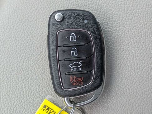 Used 2019 Hyundai Sonata SE FWD image 31