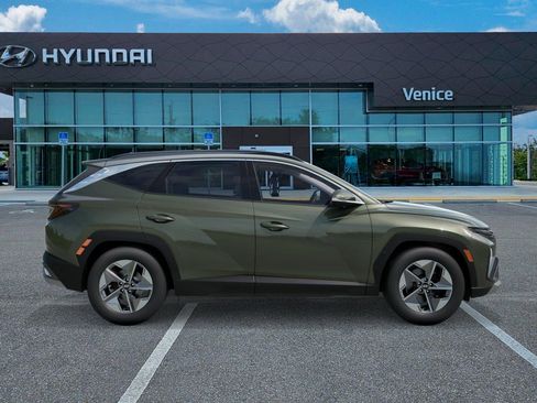 New 2026 Hyundai Tucson SEL FWD image 7