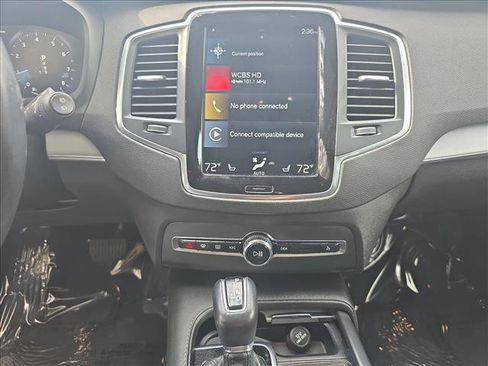 Used 2022 Volvo XC90 T5 Momentum w/ Climate Package image 21