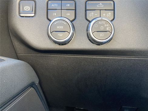 New 2026 GMC Sierra 1500 Elevation AWD/4WD image 18
