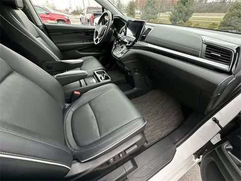 Used 2023 Honda Odyssey Elite image 24
