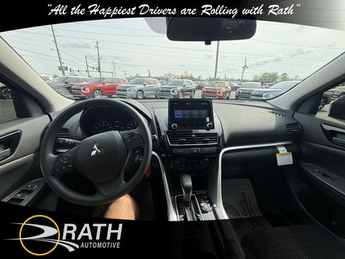 New 2026 Mitsubishi Eclipse Cross ES image 15