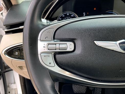 Used 2022 Genesis GV70 2.5T w/ Select Package image 23