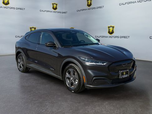 Used 2021 Ford Mustang Mach-E Select image 7