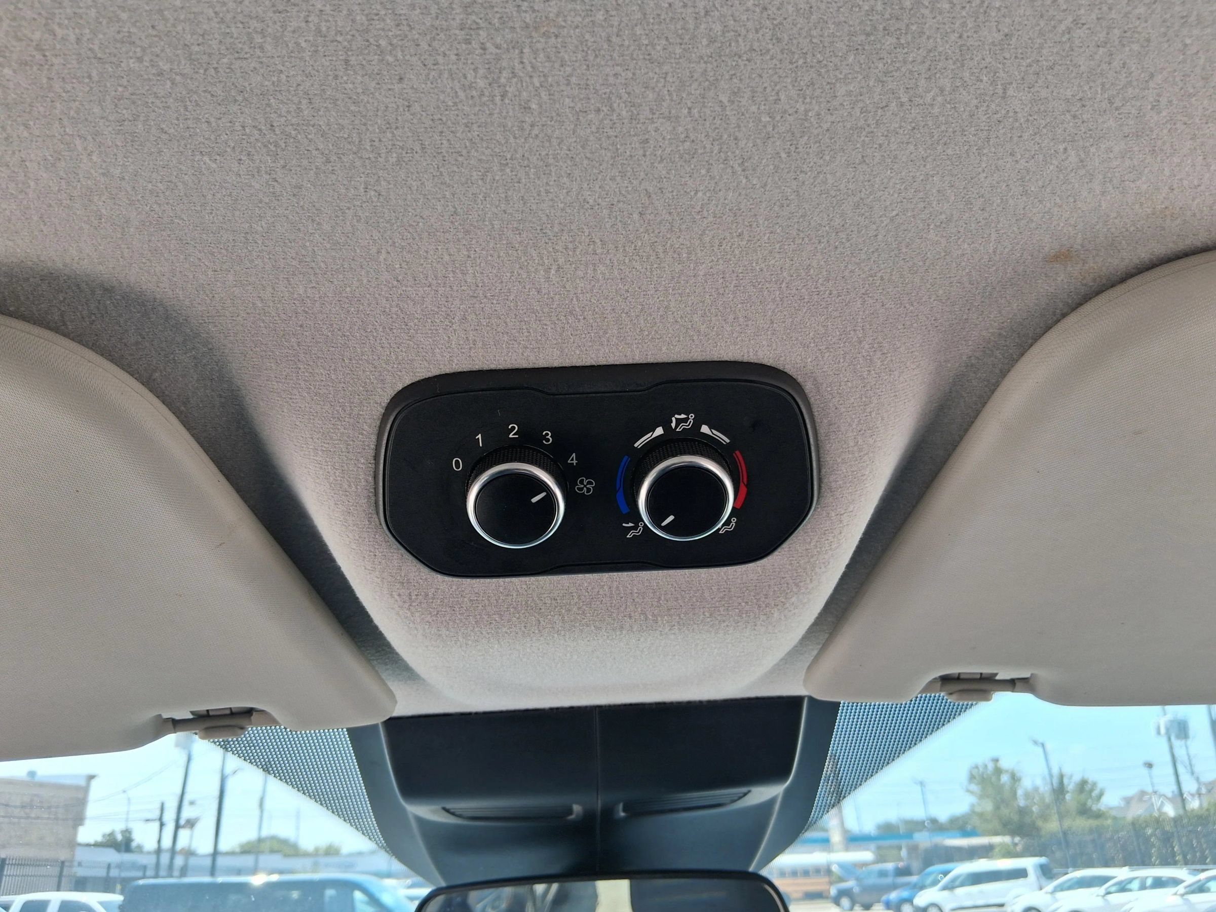 Used 2020 Ford Transit 150 XL RWD image 38