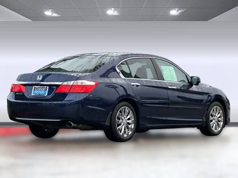 Used 2013 Honda Accord EX image 8