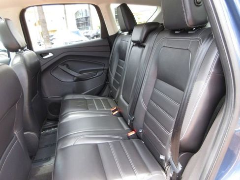 Used 2018 Ford Escape Titanium FWD image 27