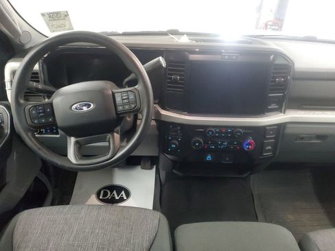 Used 2025 Ford F350 XLT w/ Black Appearance Package AWD/4WD image 7