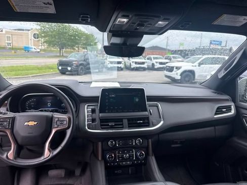 Used 2023 Chevrolet Suburban High Country AWD/4WD image 29