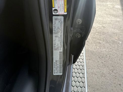 Used 2020 RAM 1500 Laramie image 35