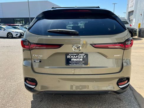 Certified 2025 MAZDA CX-70 3.3 Turbo w/ Premium Package image 4