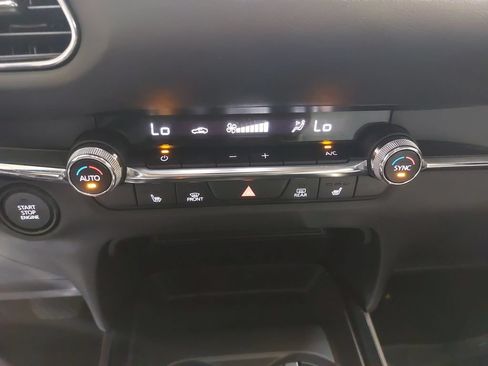 Used 2022 MAZDA CX-30 AWD 2.5 S w/ Premium Package image 25