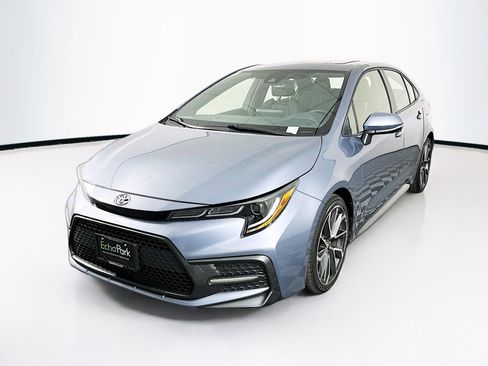 Used 2022 Toyota Corolla SE w/ SE Premium Package image 3