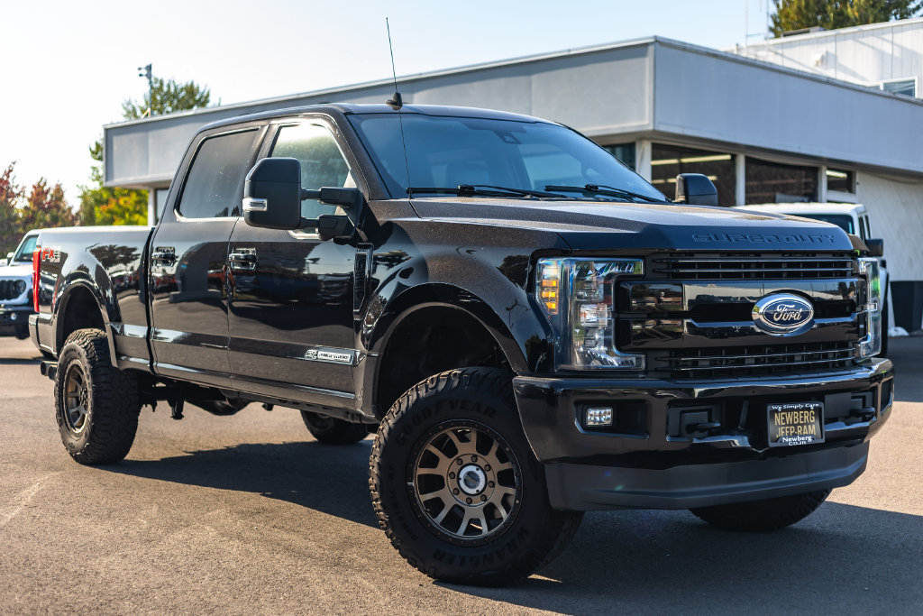 Used 2019 Ford F350 Lariat AWD/4WD image 1