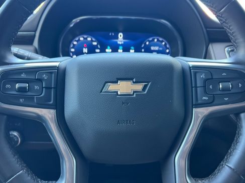 Used 2024 Chevrolet Suburban LT AWD/4WD image 32