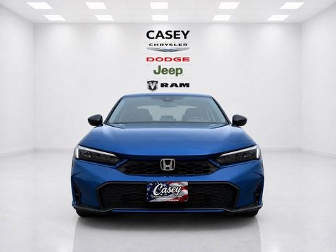 Used 2025 Honda Civic Sport image 2