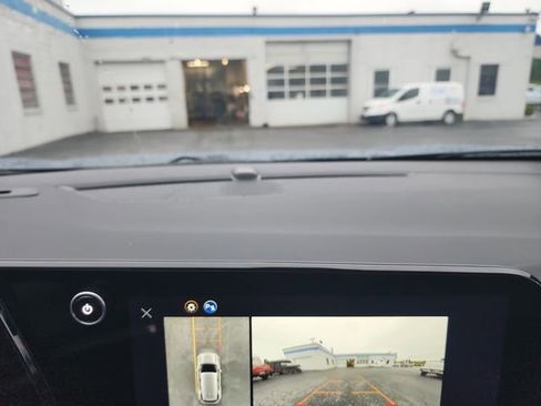 New 2026 Chevrolet Equinox RS w/ Safety and Technology Package FWD image 28