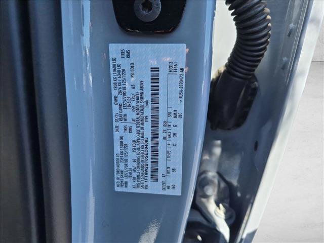 Used 2025 Ford F250 4x4 Crew Cab Super Duty image 24