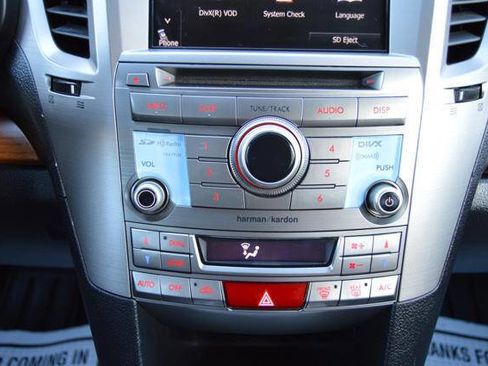 Used 2013 Subaru Outback 2.5i Limited image 25