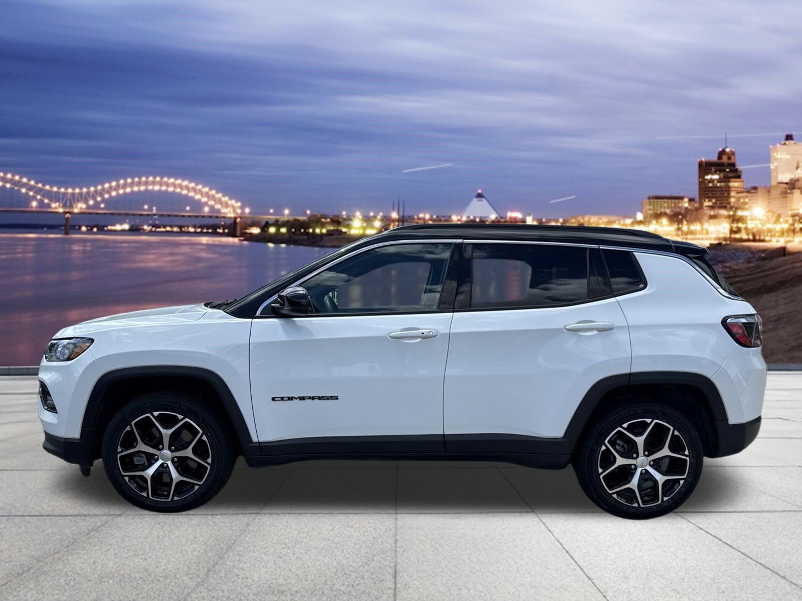 Used 2024 Jeep Compass Limited AWD/4WD image 2