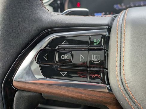 New 2025 Jeep Grand Cherokee L Summit image 15