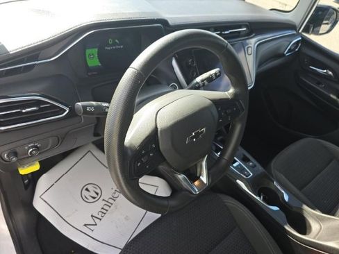 Used 2023 Chevrolet Bolt LT w/ Driver Confidence Package image 11