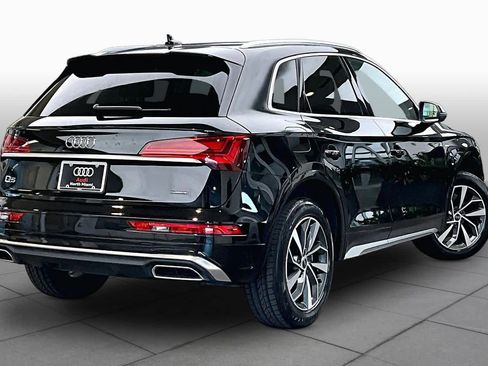 Used 2023 Audi Q5 2.0T Premium Plus w/ Premium Plus Package AWD/4WD image 13
